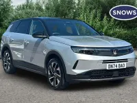 Used Vauxhall Grandland X Ultimate 136 HP (100 kW) 2025 Silver SUV