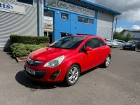 Używany Vauxhall Corsa Excite 100 KM (73 kW) 2011 Czerwony Hatchback
