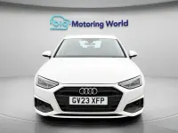 Usado Audi A4 150 HP (110 kW) 2023 Branco Carrinha