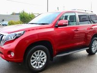 Used Toyota Land Cruiser 177 HP (130 kW) 2016 Red Estate