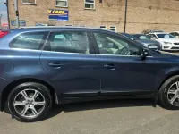Usado Volvo XC60 SE Lux 205 HP (150 kW) 2011 Azul SUV