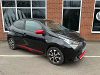 Begagnad Toyota Aygo Trend 2019 Svart Halvkombi