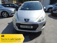 Used Peugeot 308 Access 92 HP (67 kW) 2013 Silver Hatchback