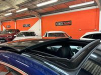 Begagnad Mercedes C250 AMG Line Premium Plus 2018 Blå Sportkupé