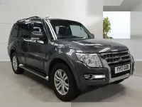 Used Mitsubishi Shogun 187 HP (137 kW) 2017 Grey SUV