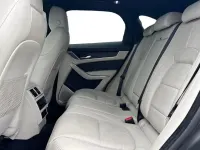 Used Jaguar F-Pace R-Dynamic 200 HP (147 kW) 2022 Blue SUV