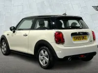 Used Mini Cooper Classic 136 HP (100 kW) 2019 White Hatchback