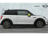 Used Mini Cooper S Level 1 135 kW (184 HP) 2021 White silver Hatchback