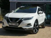 Used Nissan Qashqai Tekna 2017 White SUV