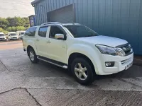 Used Isuzu Pick up 161 HP (118 kW) 2017 White Pickup