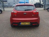 Used Kia Rio 75 HP (55 kW) 2014 Red Hatchback