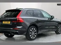 Used Volvo XC60 Plus 197 HP (144 kW) 2023 Metallic  platinum grey SUV
