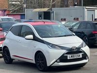 Used Toyota Aygo x-press 68 HP (50 kW) 2018 White Hatchback