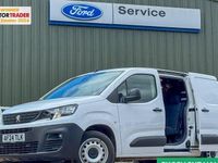 Used Peugeot Partner Premium 131 HP (96 kW) 2023 White MPV