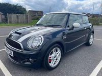 Begagnad Mini Cooper S Hatch 2007 Svart Halvkombi