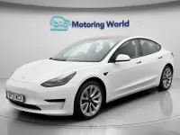 Used Tesla Model 3 Standard Range Plus 222 kW (302 HP) 2021 White Sedan
