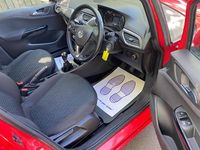Second-hand Vauxhall Corsa Design Edition 2016 Roșu Hatchback