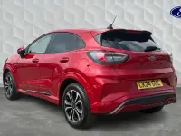 Usado Ford Puma ST-Line 123 HP (90 kW) 2024 Vermelho SUV