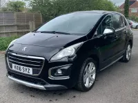 Käytetty Peugeot 3008 Allure 2016 Musta Viistoperä