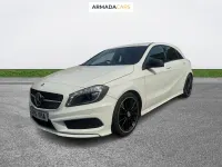 Käytetty Mercedes A200 AMG 2015 Valkoinen Viistoperä