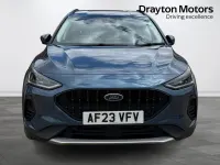 Begagnad Ford Focus Active X 2023 Blå Kombi