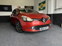 Used Renault Clio IV Dynamique 2014 Red Hatchback