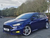 Used Ford Focus ST 250 HP (183 kW) 2015 Blue Hatchback