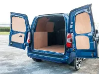 Usado Citroën Berlingo Start 130 HP (95 kW) 2019 Azul Monovolume