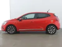Used Renault Clio Iconic 100 HP (73 kW) 2020 Red Hatchback