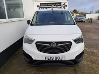 Used Vauxhall Combo Edition 100 HP (73 kW) 2019 White Van