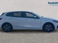 Used BMW 118 Comfort Edition 140 HP (102 kW) 2020 White Hatchback