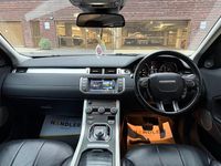 Used Land Rover Range Rover evoque SE 2016 White Estate