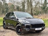 Used Porsche Cayenne 262 HP (192 kW) 2015 Black SUV