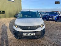 Used Peugeot Partner Premium 131 HP (96 kW) 2024 White MPV