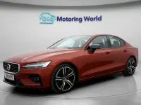 Used Volvo S60 R-Design 250 HP (183 kW) 2019 Red Sedan