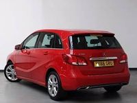 Used Mercedes B180 122 HP (89 kW) 2016 Red MPV