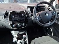 Used Renault Captur Play 90 HP (66 kW) 2020 Grey SUV
