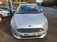 Usado Ford S-MAX Zetec 150 HP (110 kW) 2017 Prateado Monovolume