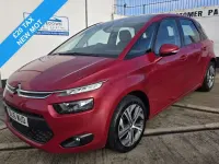 Used Citroën C4 Picasso SELECTION 120 HP (88 kW) 2016 Red MPV