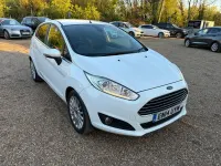 Używany Ford Fiesta Titanium 2014 Biały Hatchback