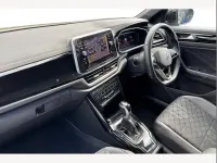 Usado VW T-Roc R-line 150 HP (110 kW) 2023 Prateado SUV