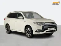 Używany Mitsubishi Outlander P-HEV 2018 Biały Kombi