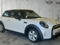 Used Mini Cooper Classic 136 HP (100 kW) 2023 Nanuq white Hatchback