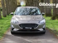 Usado Ford Focus Titanium 125 HP (91 kW) 2020 Prateado Citadino