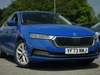 Used Skoda Octavia SE L 200 HP (147 kW) 2023 Blue Hatchback