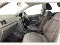 Used VW Polo SE 90 HP (66 kW) 2016 White Hatchback