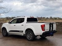 Gebraucht Nissan Navara Tekna 190 PS (139 kW) 2016 Weiß Pickup