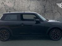 Usado Mini Cooper Hatch 113 kW (154 HP) 2025 Preto Citadino