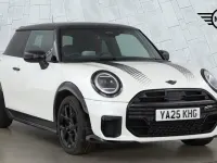 Used Mini Cooper S Hatch 201 HP (147 kW) 2025 White Hatchback