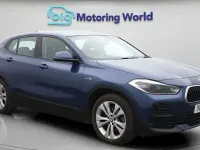 Begagnad BMW X2 Sport Line 221 HK (162 kW) 2022 Blå SUV